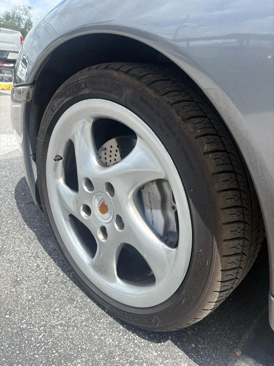 2001 Porsche 996 Carrera 4 - Image 10 of 30