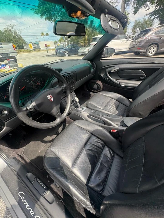 2001 Porsche 996 Carrera 4 - Image 14 of 30