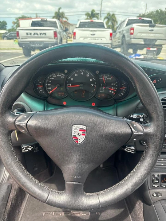2001 Porsche 996 Carrera 4 - Image 20 of 30