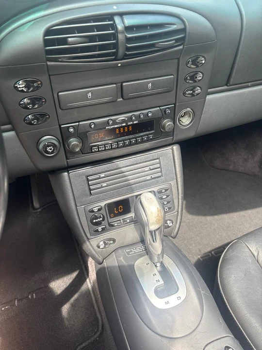 2001 Porsche 996 Carrera 4 - Image 22 of 30