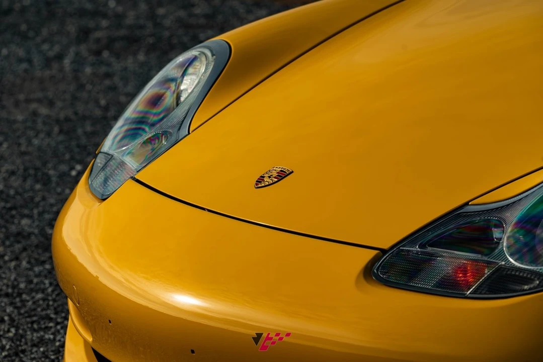 2001 Porsche 996 Carrera 4 - Image 20 of 21
