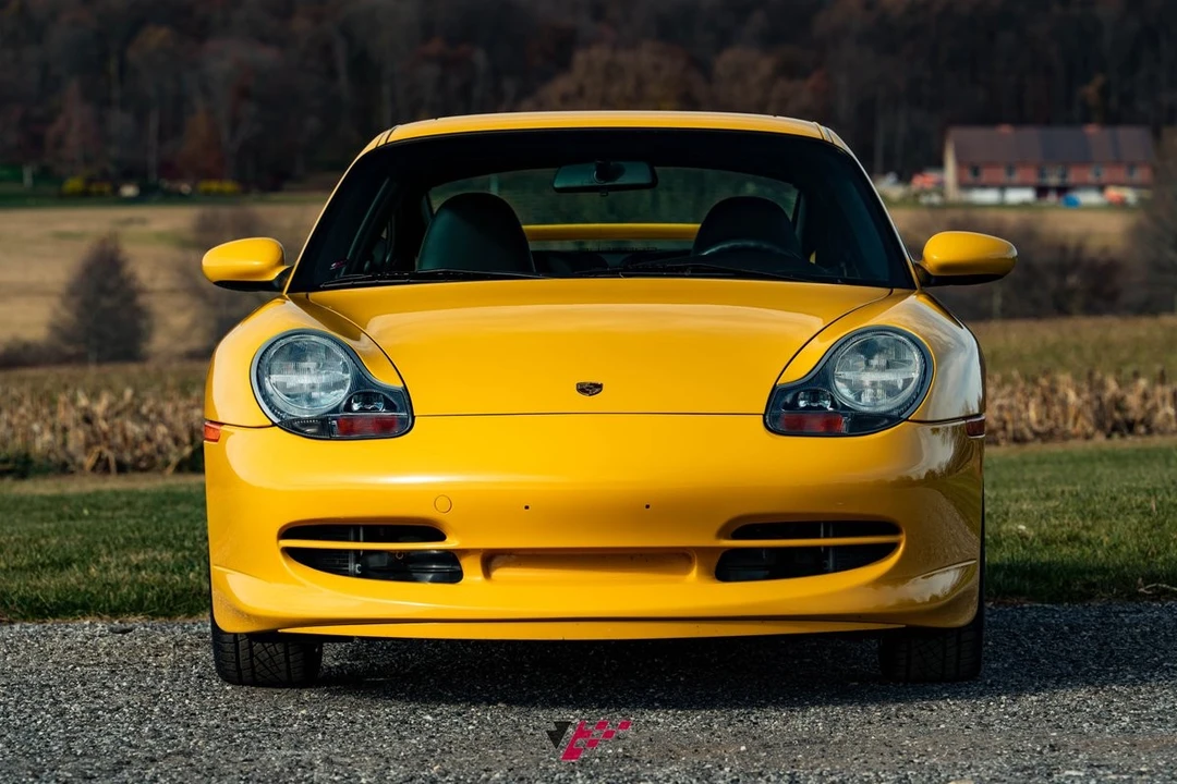 2001 Porsche 996 Carrera 4 - Image 8 of 21