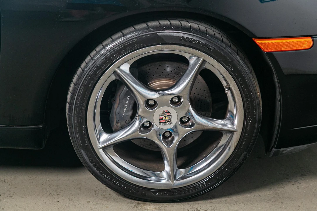 2001 Porsche 996 Carrera - Image 20 of 31