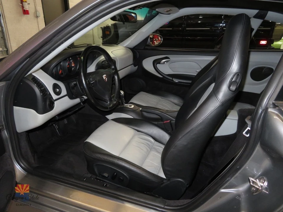 2001 Porsche - Image 3 of 31