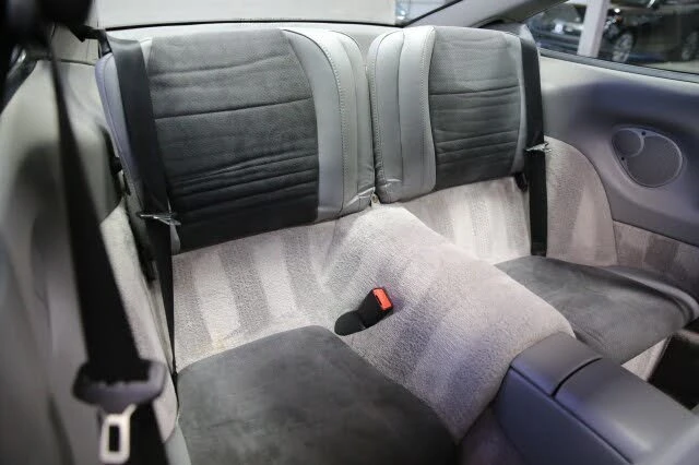2001 Porsche 996 Carrera - Image 12 of 31