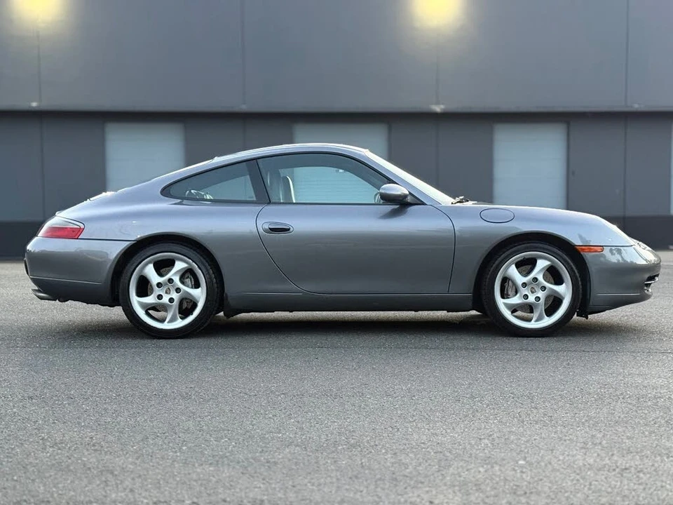 2001 Porsche 996 Carrera - Image 2 of 30