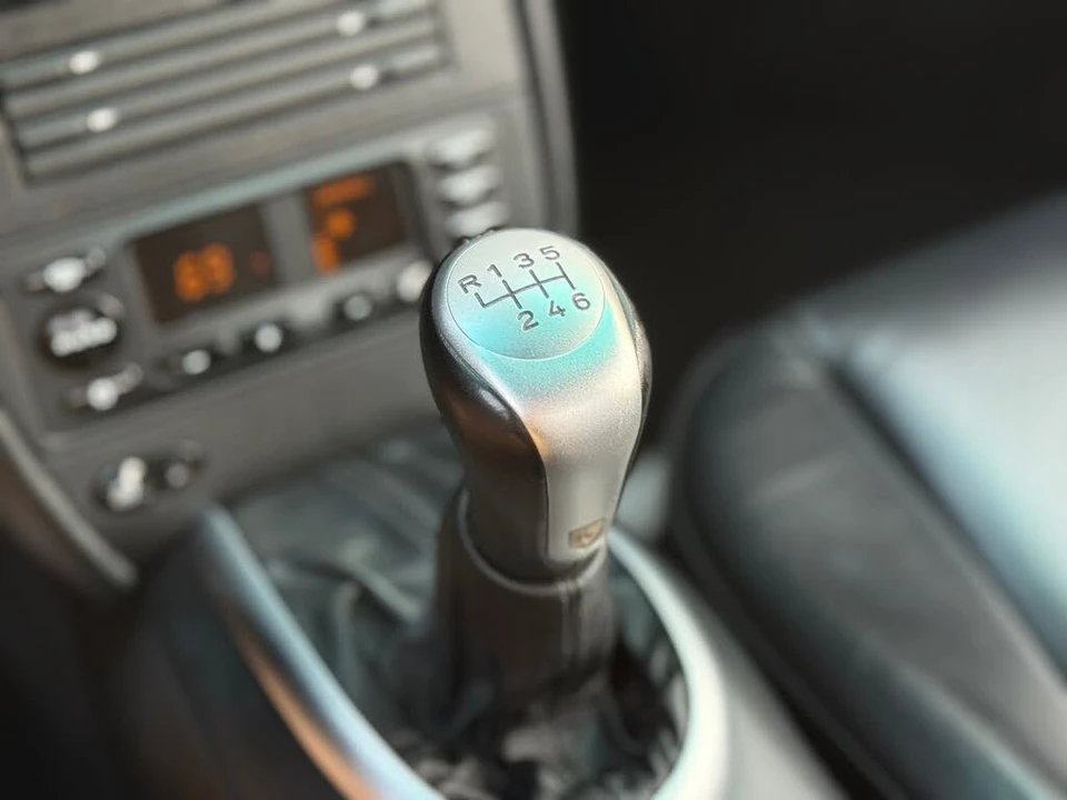 2001 Porsche 996 Carrera - Image 26 of 30
