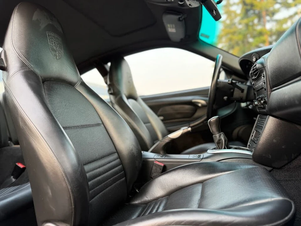 2001 Porsche 996 Carrera - Image 18 of 30