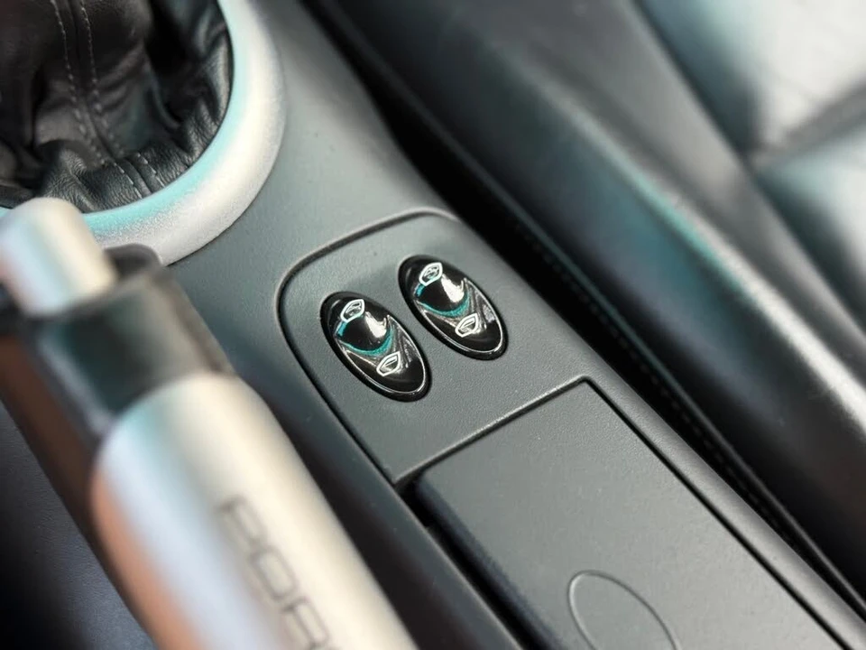 2001 Porsche 996 Carrera - Image 27 of 30