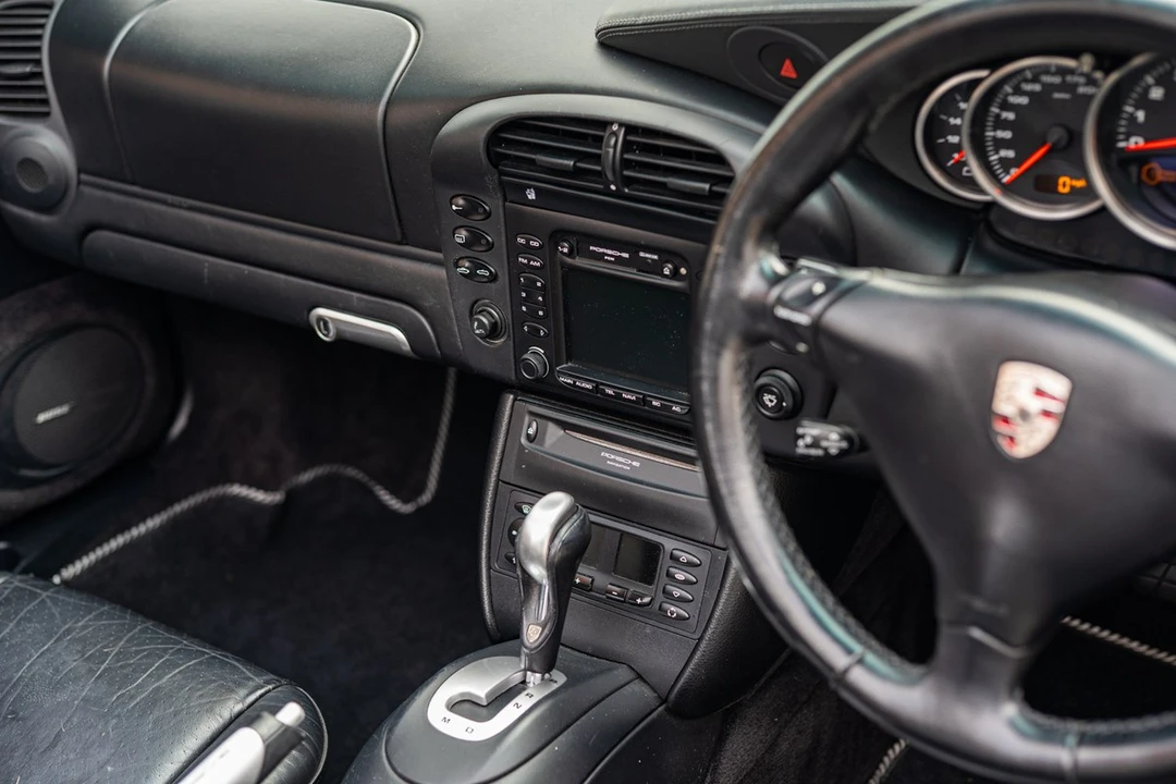 2001 Porsche 996 Carrera - Image 23 of 30