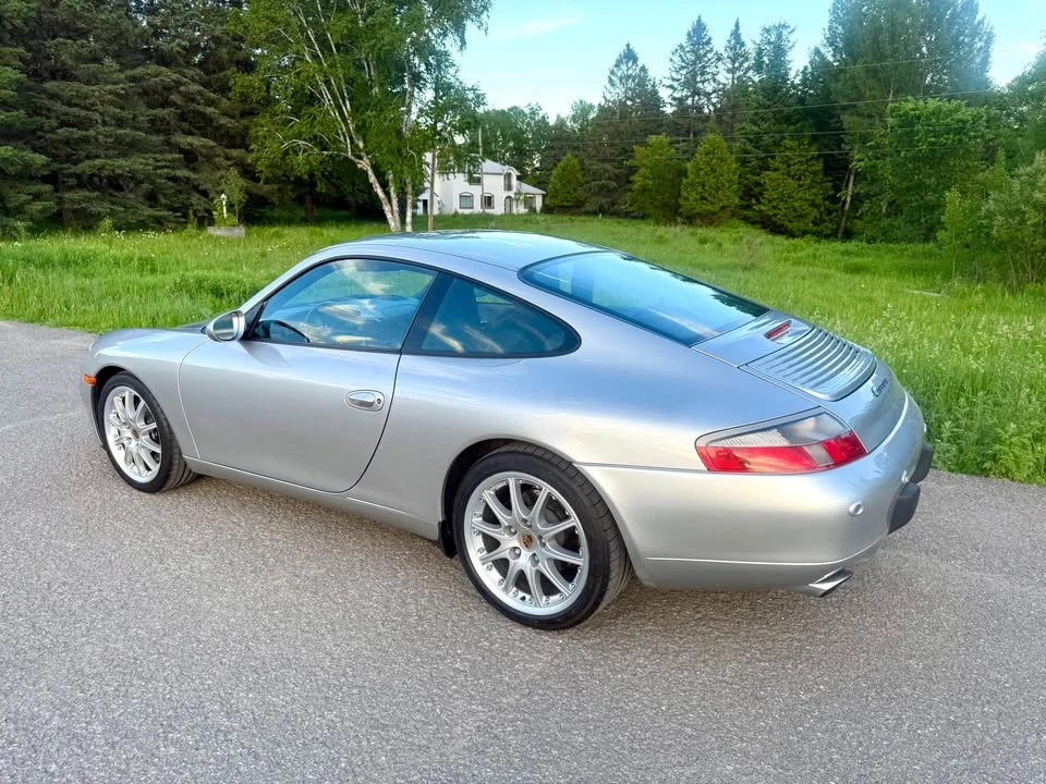 2001 Porsche 996 Carrera - Image 3 of 17