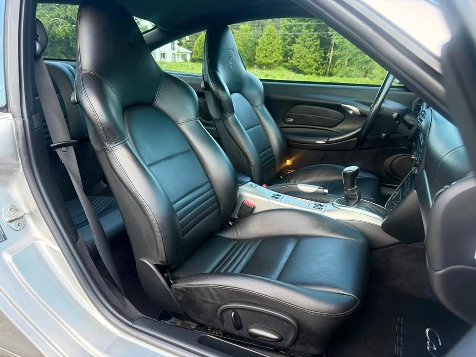 2001 Porsche 996 Carrera - Image 4 of 17