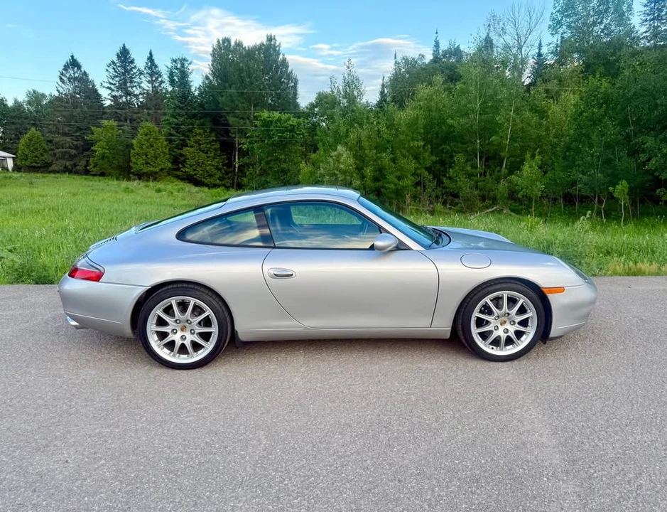 2001 Porsche 996 Carrera - Image 7 of 17