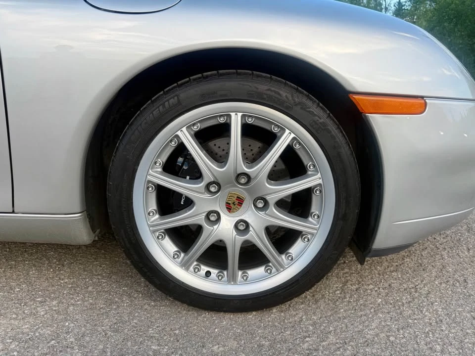 2001 Porsche 996 Carrera - Image 17 of 17