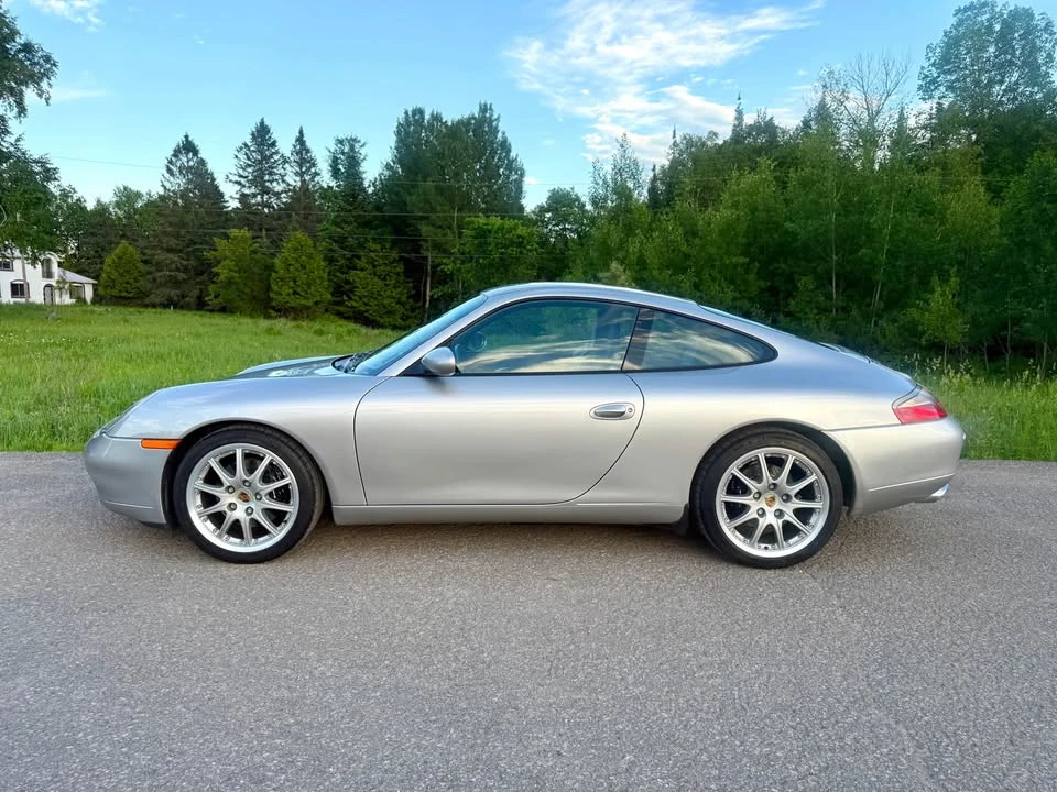 2001 Porsche 996 Carrera - Image 2 of 17