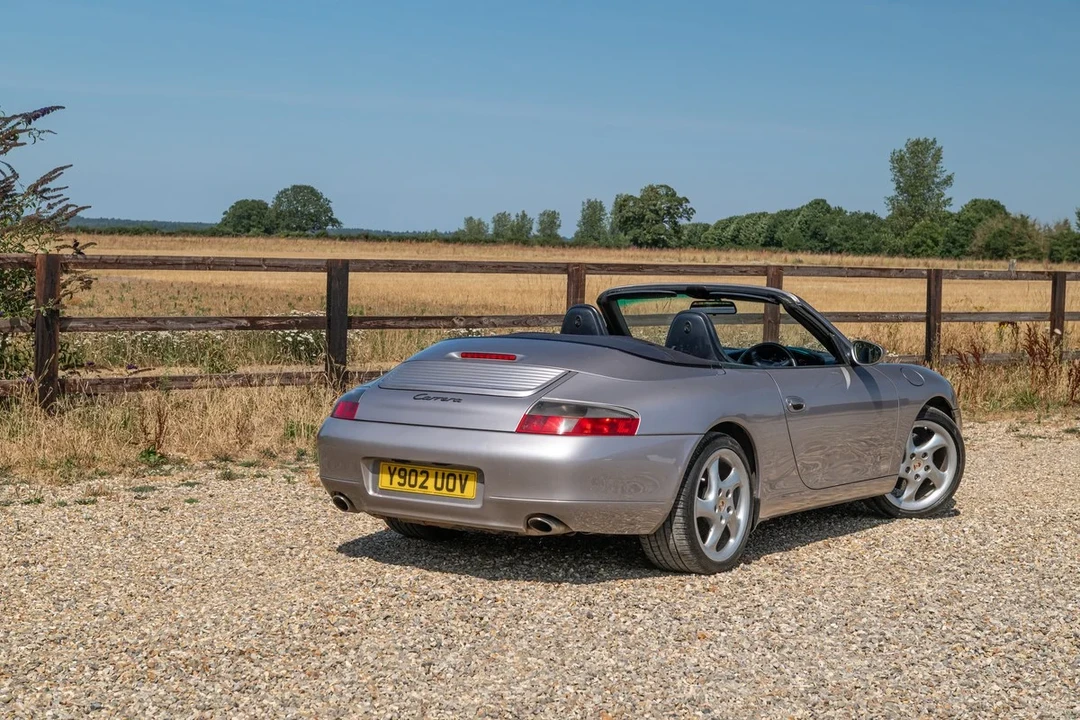 2001 Porsche 996 Carrera - Image 4 of 31