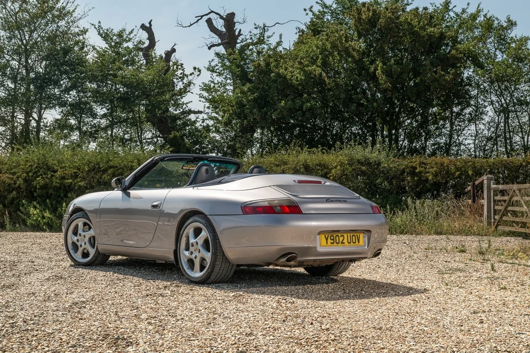 2001 Porsche 996 Carrera - Image 14 of 31