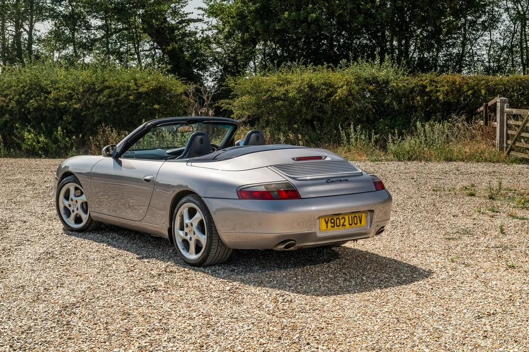 2001 Porsche 996 Carrera - Image 15 of 31