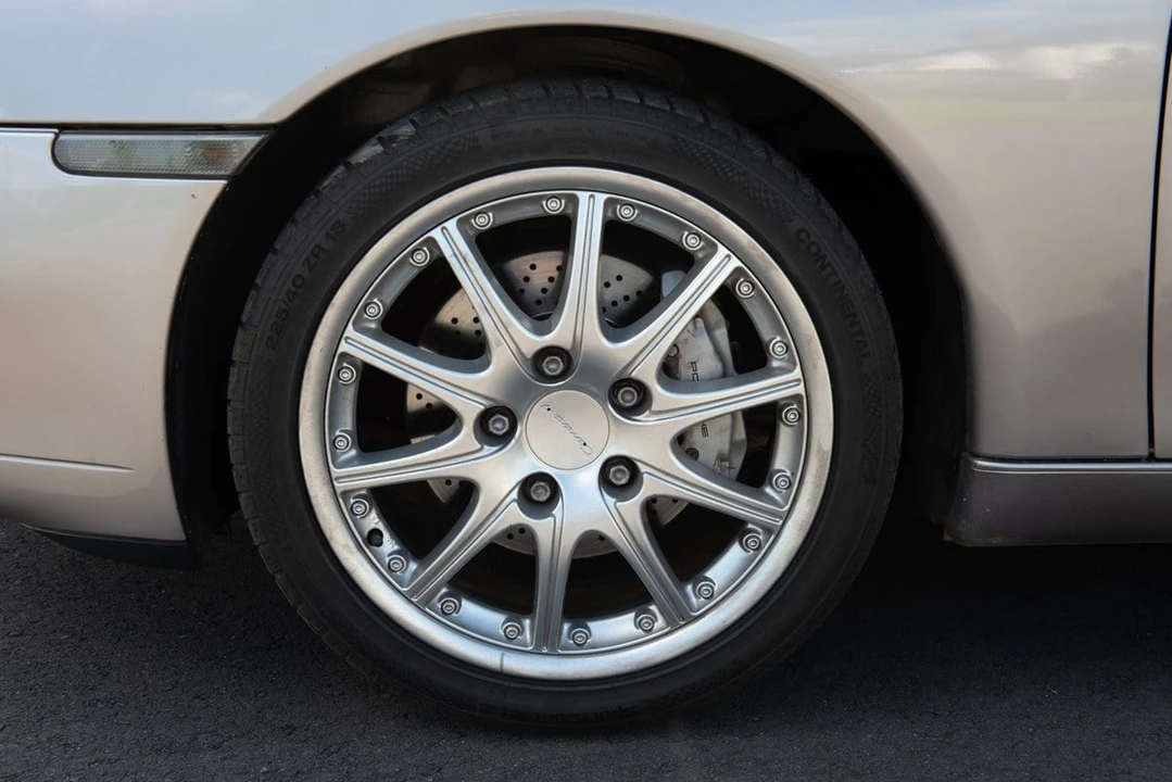 2001 Porsche 996 Carrera 4 - Image 28 of 30