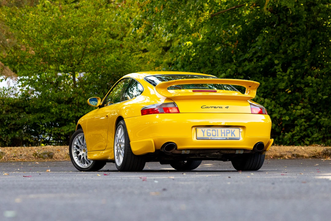 2001 Porsche 996 Carrera 4 - Image 12 of 31