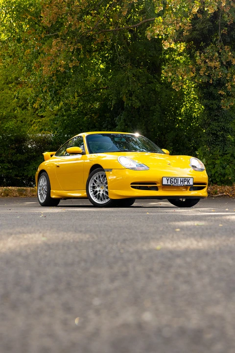 2001 Porsche 996 Carrera 4 - Image 25 of 31