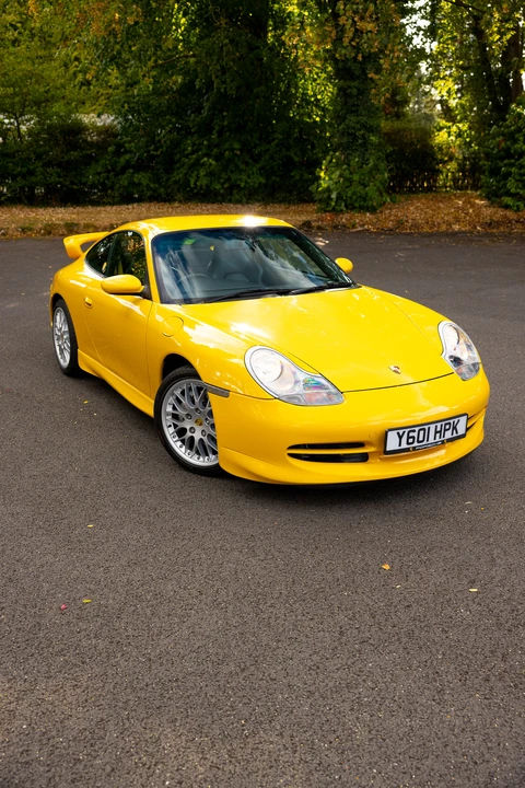 2001 Porsche 996 Carrera 4 - Image 26 of 31