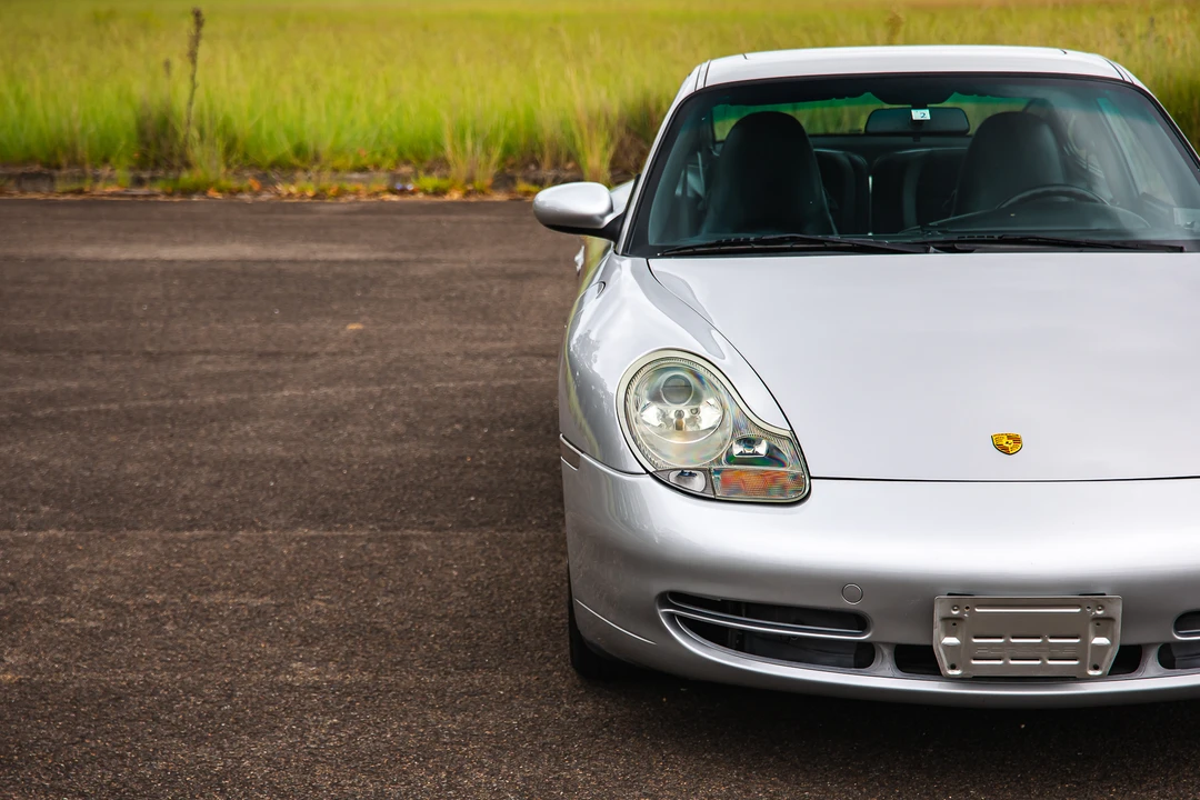 2001 Porsche 996 Carrera 4 - Image 29 of 31