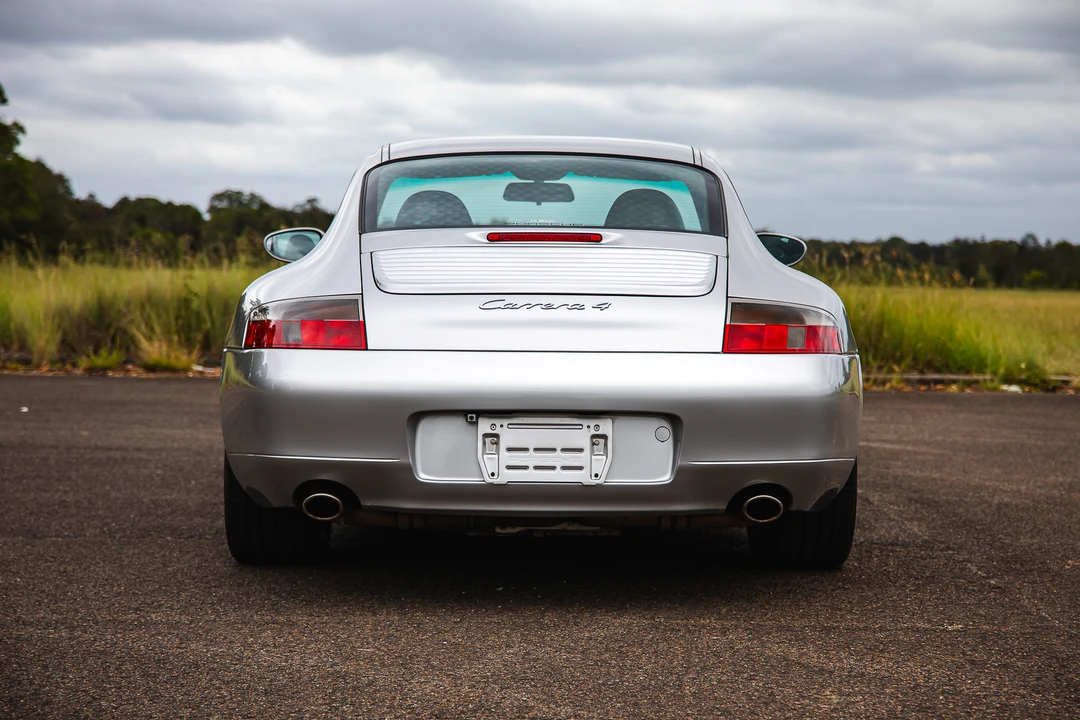 2001 Porsche 996 Carrera 4 - Image 6 of 31