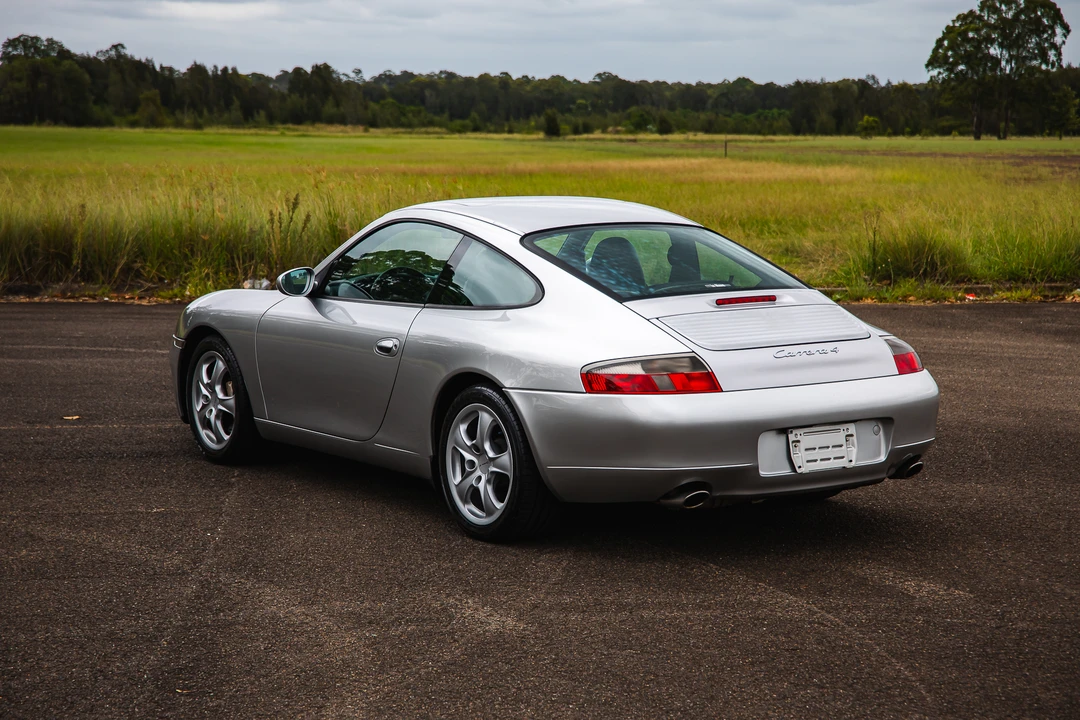 2001 Porsche 996 Carrera 4 - Image 13 of 31