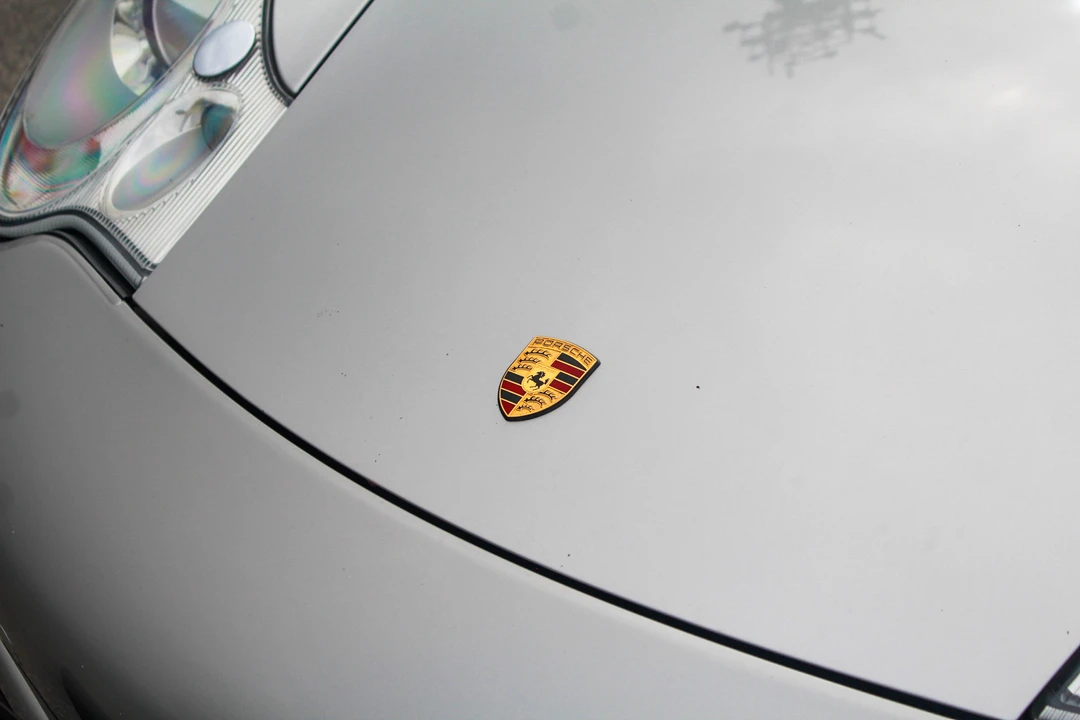 2001 Porsche 996 Carrera 4S - Image 17 of 31
