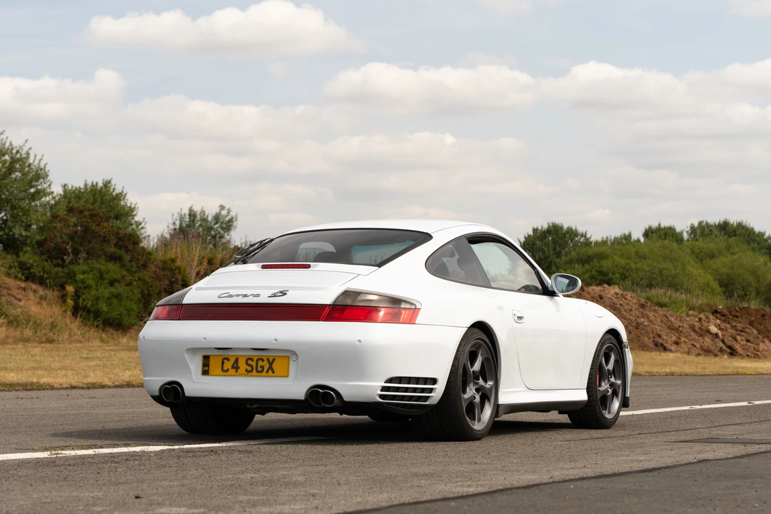 2002 Porsche 996 Carrera 4S - Image 13 of 31