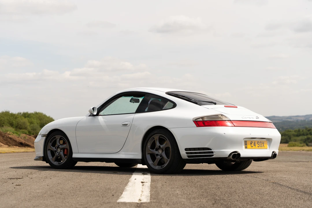 2002 Porsche 996 Carrera 4S - Image 15 of 31