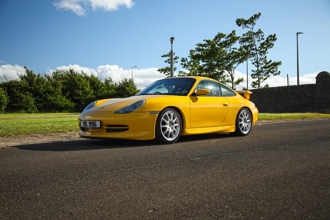 2001 Porsche 996 Carrera - Image 17 of 31