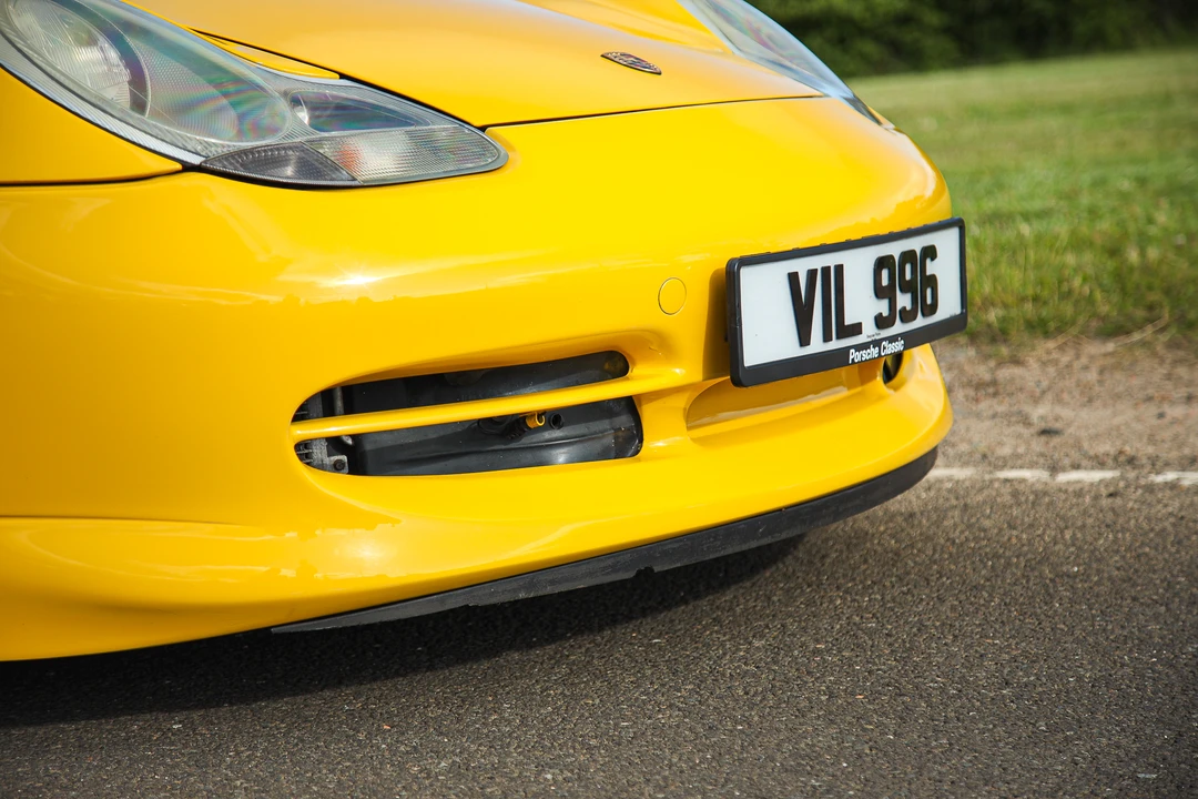 2001 Porsche 996 Carrera - Image 27 of 31