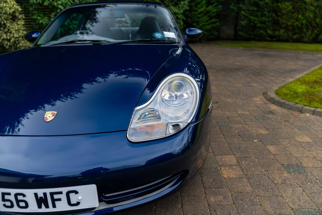 2001 Porsche 996 Carrera - Image 13 of 31
