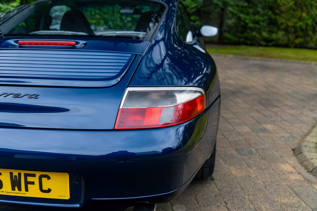 2001 Porsche 996 Carrera - Image 18 of 31