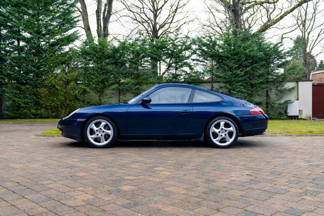 2001 Porsche 996 Carrera - Image 8 of 31