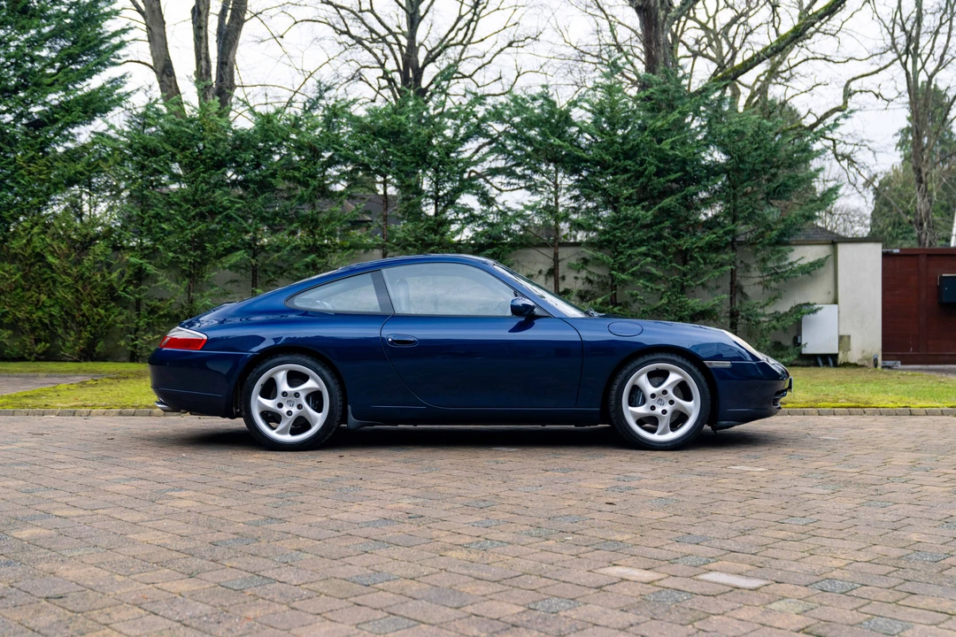 2001 Porsche 996 Carrera - Image 4 of 31