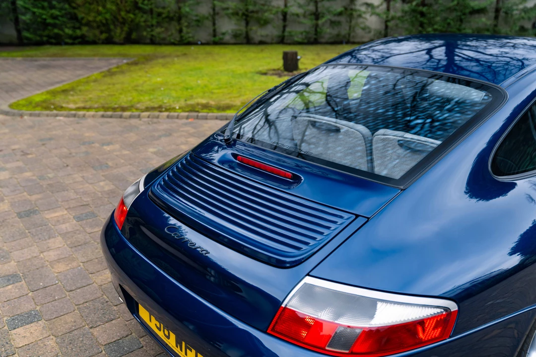2001 Porsche 996 Carrera - Image 23 of 31
