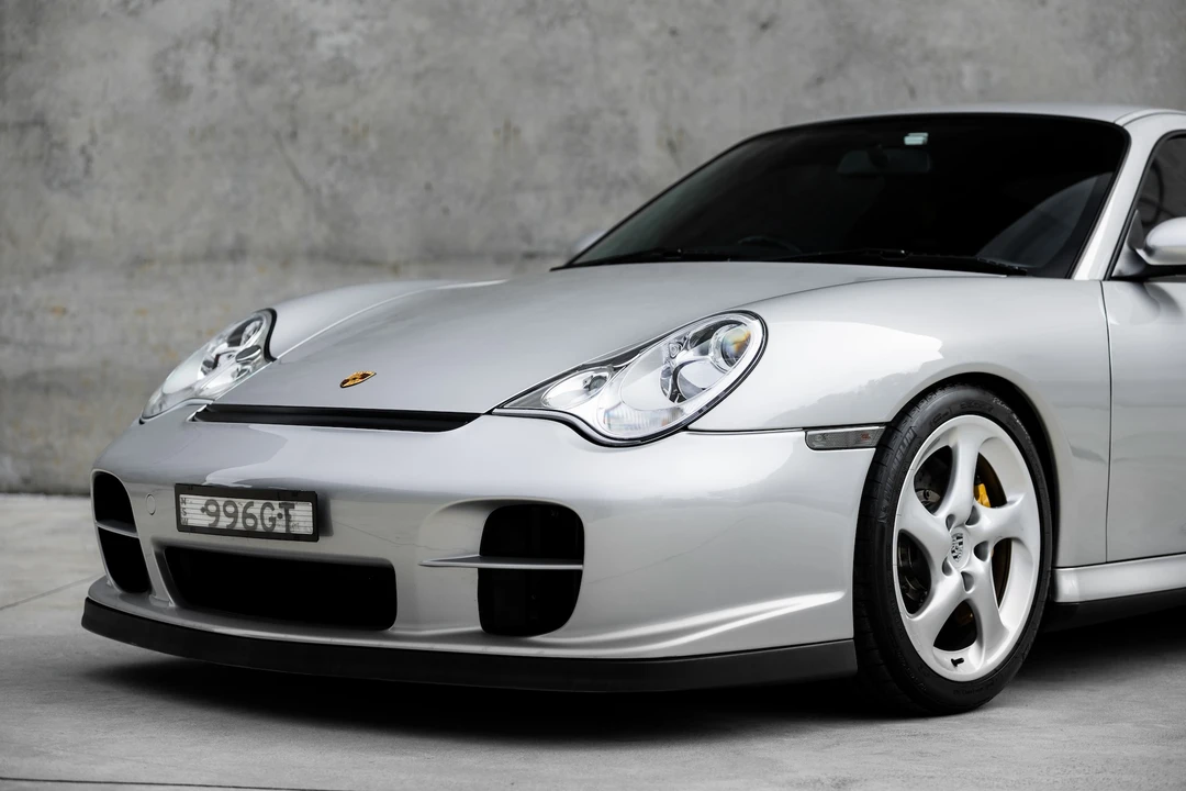 2001 Porsche 996 GT2 - Image 28 of 31