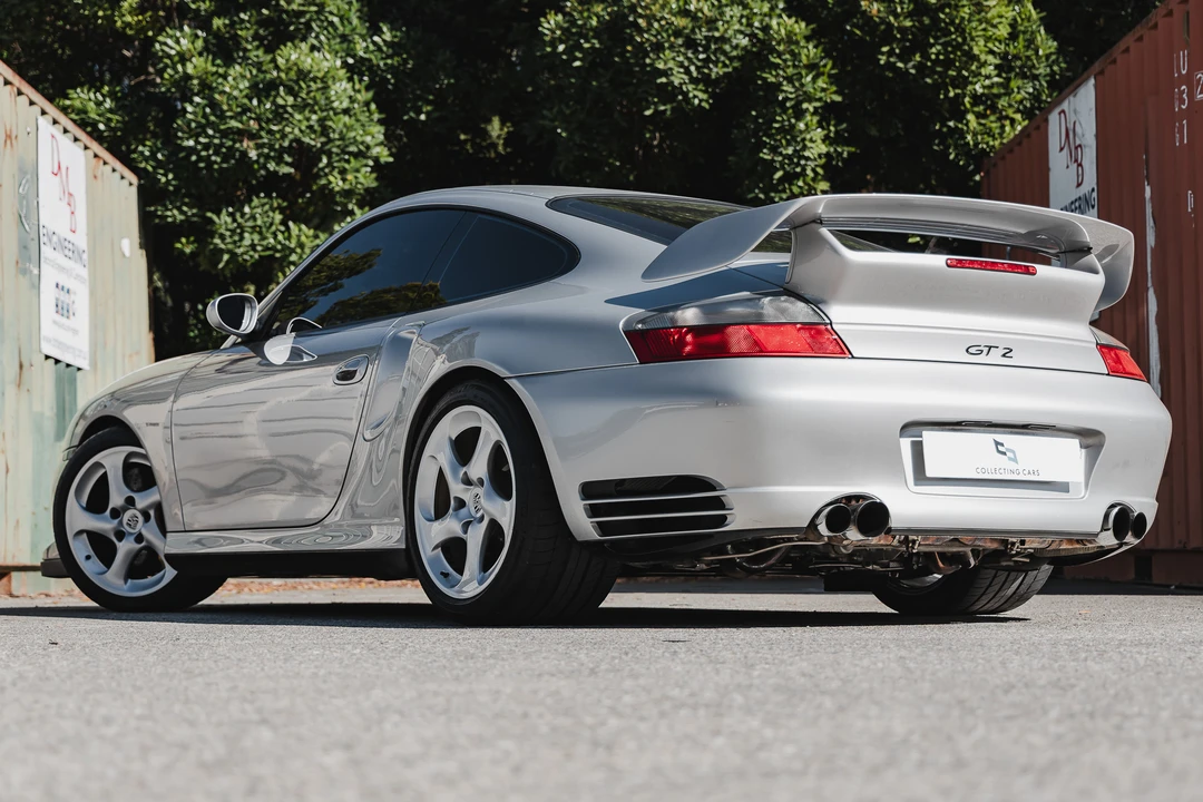 2001 Porsche 996 GT2 - Image 12 of 31
