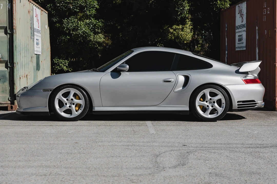 2001 Porsche 996 GT2 - Image 11 of 31
