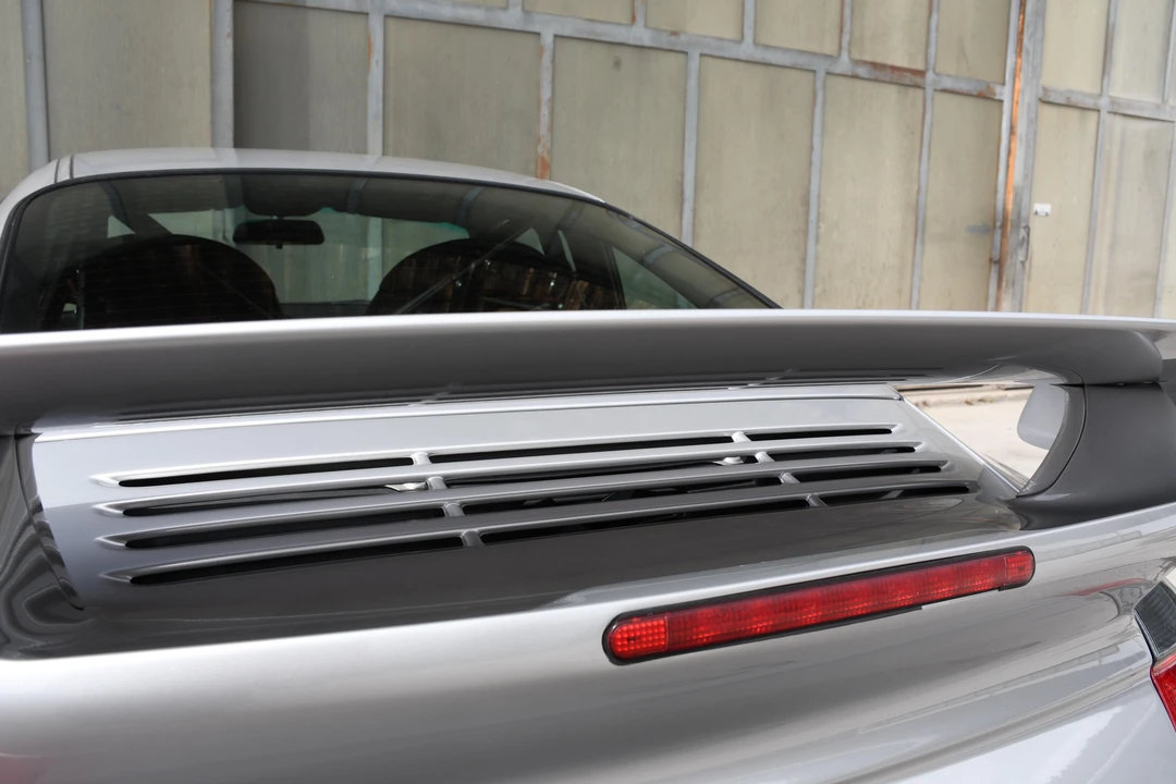 2001 Porsche 996 GT2 - Image 18 of 31