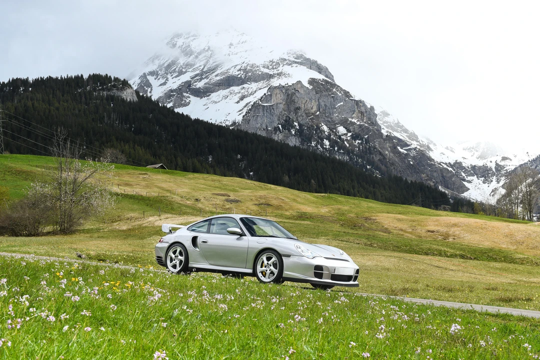 2001 Porsche 996 GT2 - Image 13 of 31