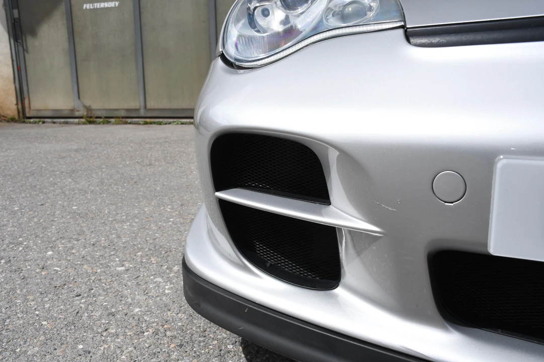 2001 Porsche 996 GT2 - Image 26 of 31