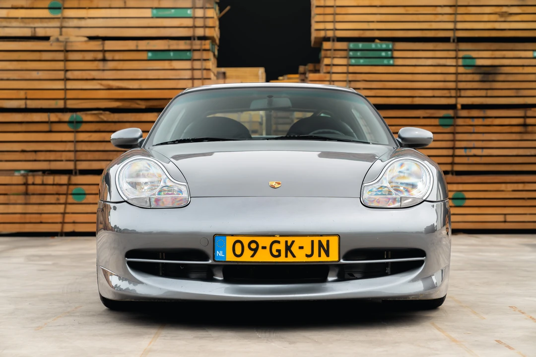 2001 Porsche 996 GT3 - Image 2 of 31
