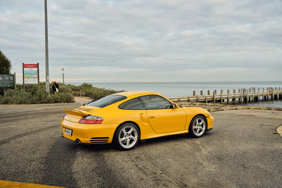 2001 Porsche 996 Turbo - Image 7 of 31