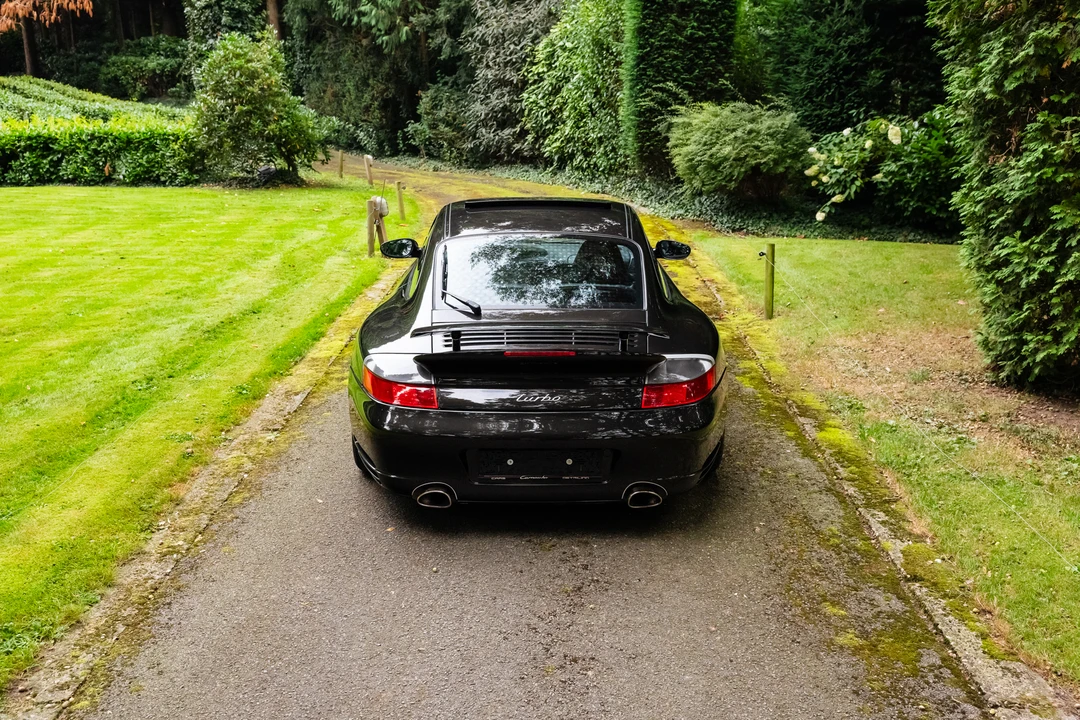 2001 Porsche 996 Turbo - Image 6 of 31