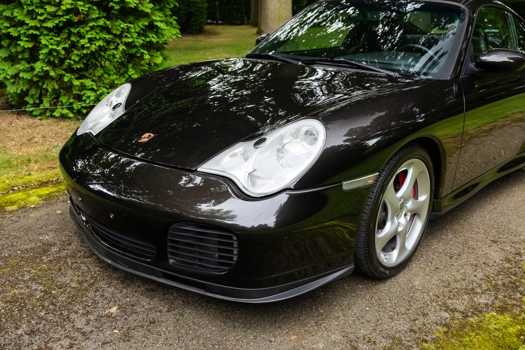 2001 Porsche 996 Turbo - Image 12 of 31