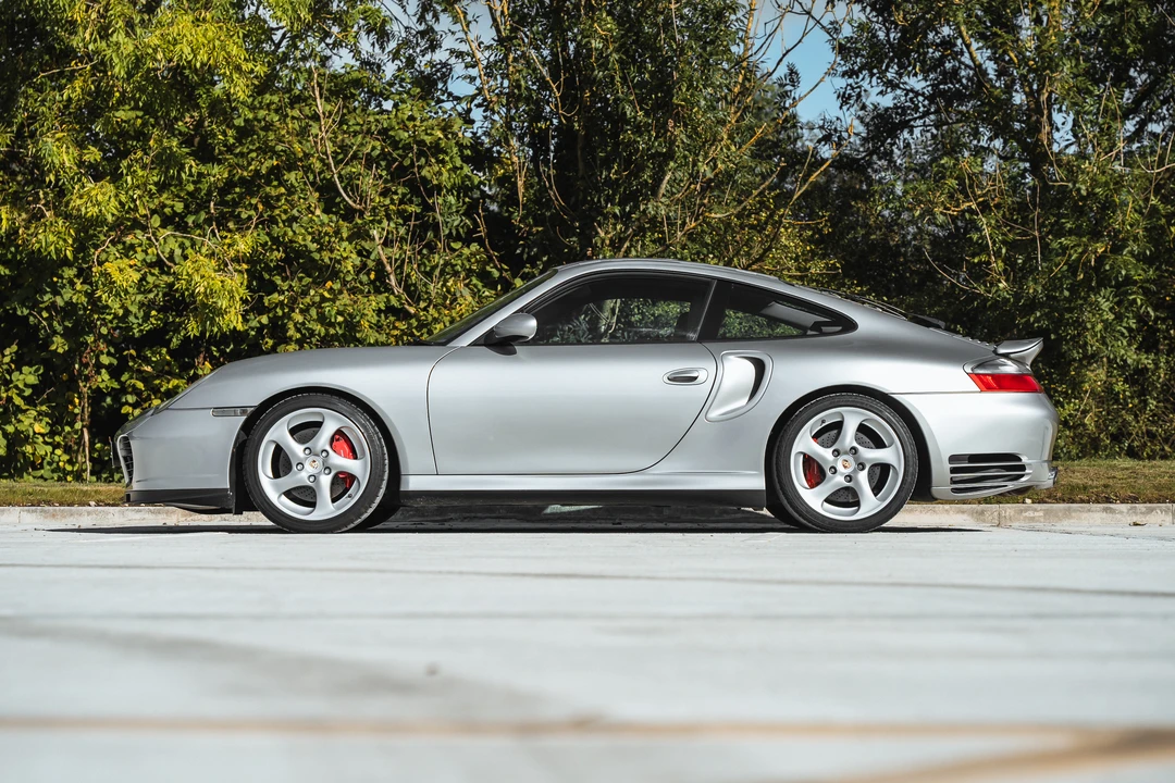 2001 Porsche 996 Turbo - Image 14 of 31
